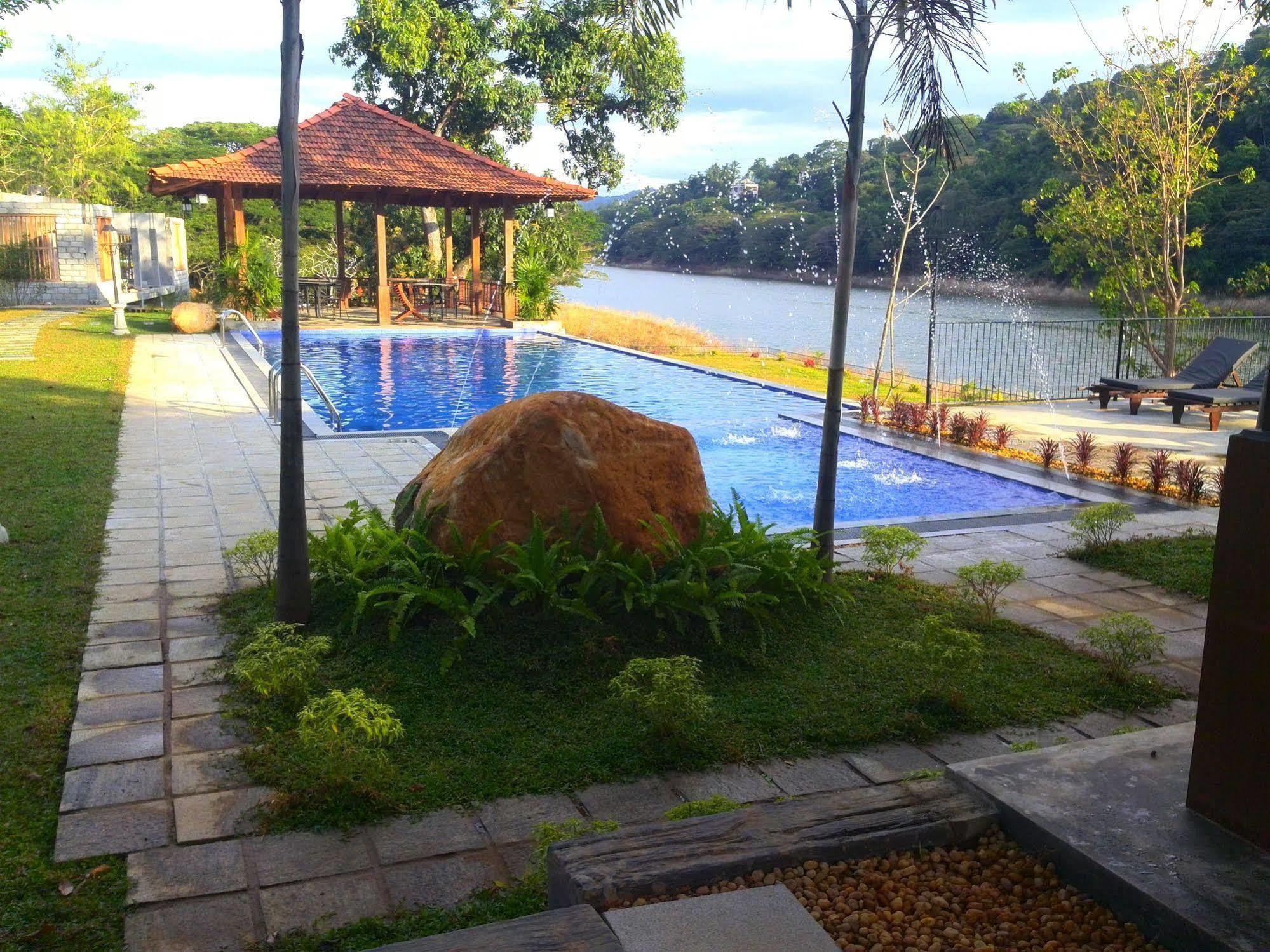 Serendip Stone Bungalow Kundasale Exterior foto